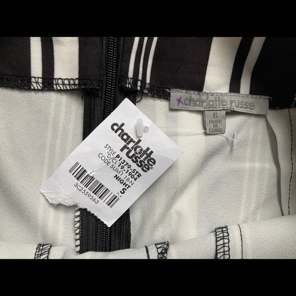 NWT women’s skirt size small - Picture 6 of 6